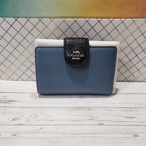 Coach Medium Corner Zip Wallet in Colorblock - Picture 9 of 14